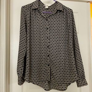 Stylish patterned work blouse